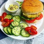 Burger mit Grillknödel