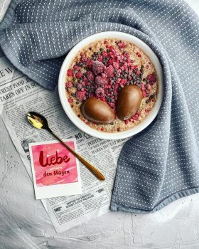 Porridge mit Ü-Ei
