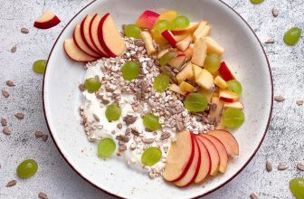 Apfel-Traube-Buchweizen-Müsli