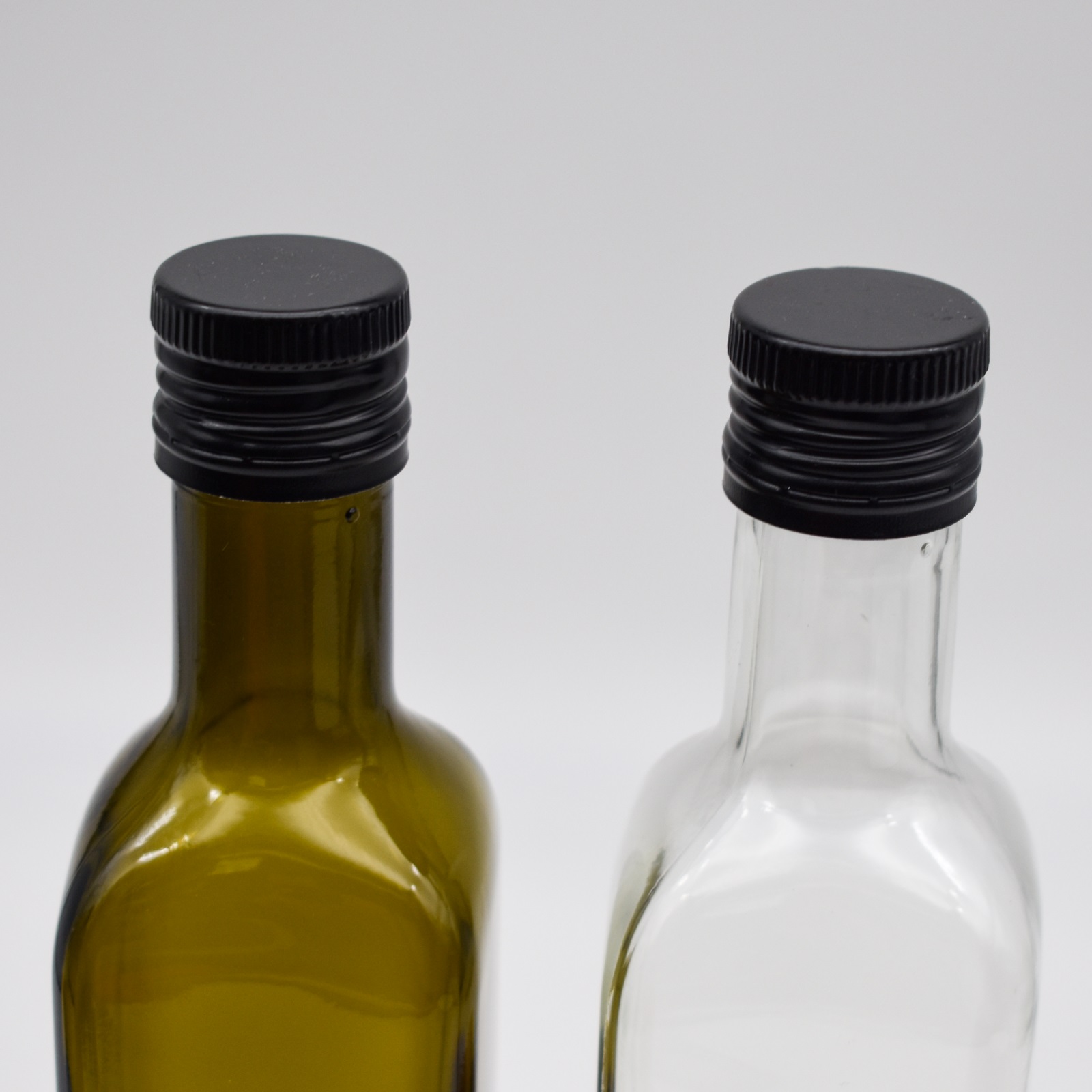 Essig Öl Set mit Bambus-Behälter Edelstahl-Ausgießer Deckel Kraftpapier Neu  - Olivenmax - Dein Onlineshop für Olivenöl!