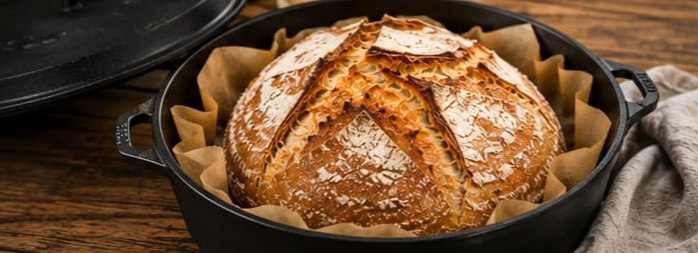 Brot im Dutch Oven gebacken