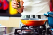 Kann man mit Olivenöl braten? Das solltest du wissen!